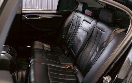 BMW 5 серия, 2019 год, 2 295 000 рублей, 17 фотография