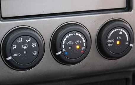 Nissan X-Trail, 2006 год, 949 000 рублей, 16 фотография