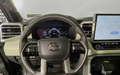 Toyota Sequoia, 2023 год, 11 525 711 рублей, 10 фотография