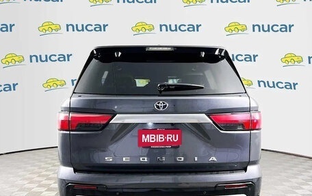 Toyota Sequoia, 2023 год, 11 525 711 рублей, 7 фотография