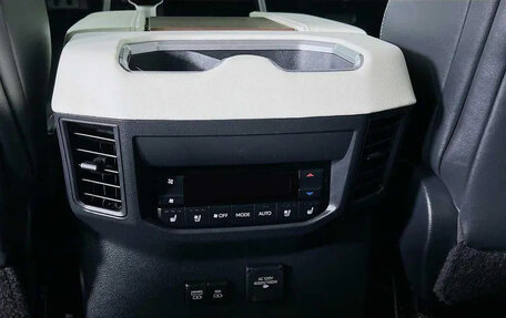 Toyota Sequoia, 2023 год, 11 525 711 рублей, 30 фотография