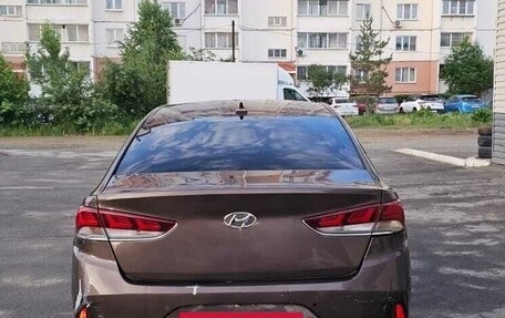 Hyundai Sonata VIII, 2019 год, 1 600 000 рублей, 2 фотография