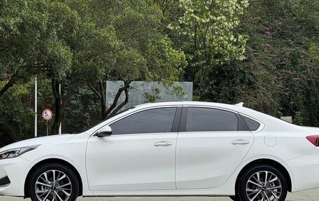 KIA K3, 2024 год, 1 810 112 рублей, 6 фотография