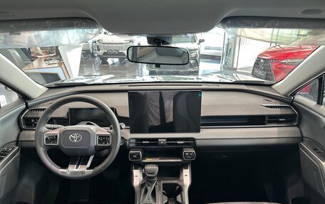 Toyota RAV4, 2026 год, 4 570 000 рублей, 18 фотография