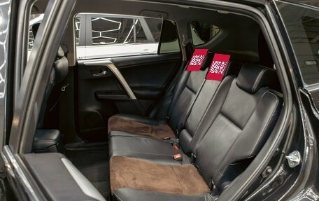 Toyota RAV4, 2015 год, 1 895 000 рублей, 17 фотография