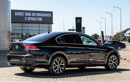 Volkswagen Passat B8 рестайлинг, 2018 год, 1 925 000 рублей, 6 фотография