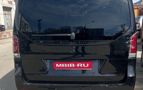 Mercedes-Benz V-Класс, 2024 год, 13 150 000 рублей, 3 фотография