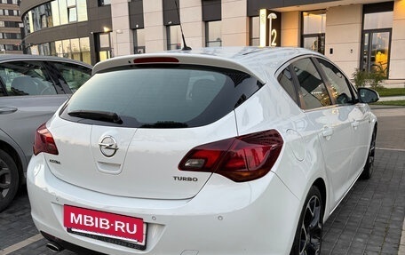 Opel Astra J, 2012 год, 910 000 рублей, 5 фотография