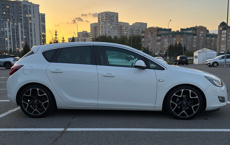 Opel Astra J, 2012 год, 910 000 рублей, 12 фотография
