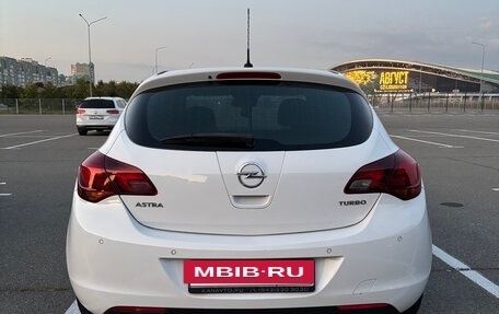 Opel Astra J, 2012 год, 910 000 рублей, 13 фотография