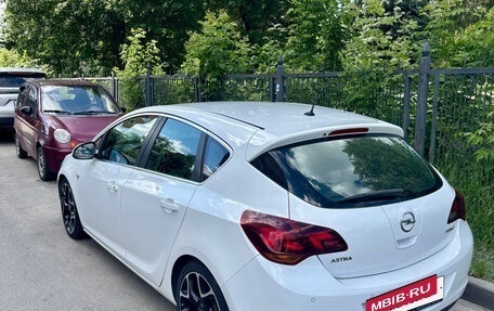 Opel Astra J, 2012 год, 910 000 рублей, 18 фотография