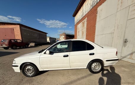 Nissan Sunny B15, 2000 год, 350 000 рублей, 6 фотография
