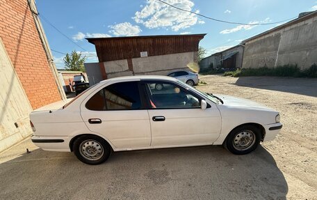 Nissan Sunny B15, 2000 год, 350 000 рублей, 9 фотография