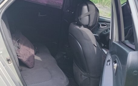 Hyundai ix35 I рестайлинг, 2010 год, 1 050 000 рублей, 6 фотография