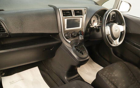 Toyota Ractis II, 2013 год, 889 000 рублей, 9 фотография