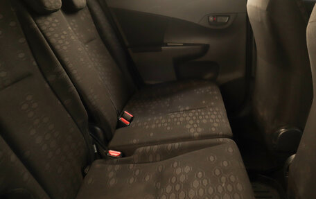 Toyota Ractis II, 2013 год, 889 000 рублей, 18 фотография