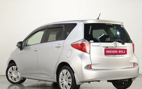 Toyota Ractis II, 2013 год, 889 000 рублей, 5 фотография