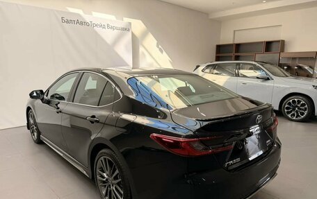 Toyota Camry, 2025 год, 4 390 000 рублей, 5 фотография