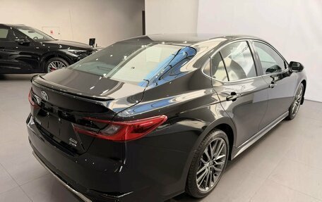 Toyota Camry, 2025 год, 4 390 000 рублей, 4 фотография