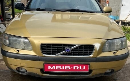 Volvo S60 III, 2001 год, 280 000 рублей, 1 фотография