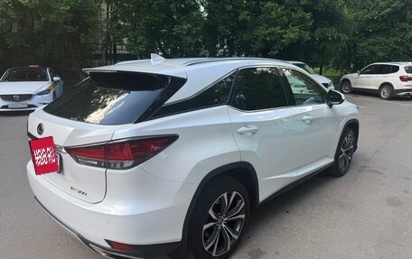 Lexus RX IV рестайлинг, 2021 год, 5 950 000 рублей, 2 фотография
