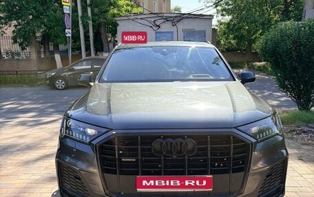 Audi Q7, 2021 год, 8 400 000 рублей, 1 фотография