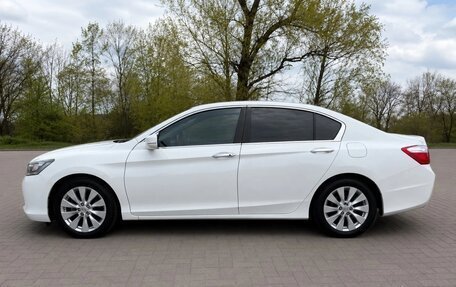 Honda Accord IX рестайлинг, 2013 год, 1 350 000 рублей, 3 фотография