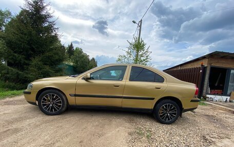 Volvo S60 III, 2001 год, 280 000 рублей, 10 фотография