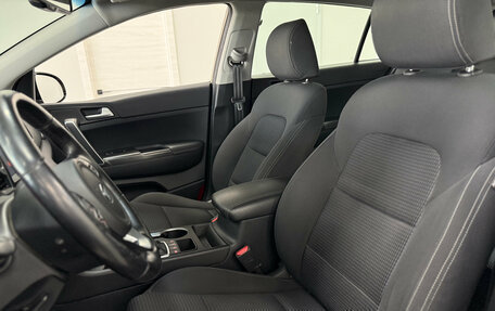 KIA Sportage IV рестайлинг, 2017 год, 2 190 000 рублей, 17 фотография
