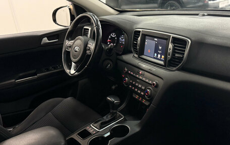 KIA Sportage IV рестайлинг, 2017 год, 2 190 000 рублей, 18 фотография