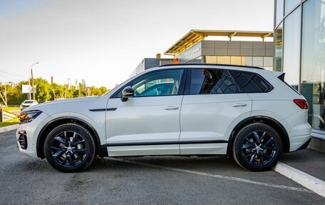 Volkswagen Touareg III, 2019 год, 4 598 000 рублей, 4 фотография