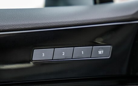Volkswagen Touareg III, 2019 год, 4 598 000 рублей, 16 фотография