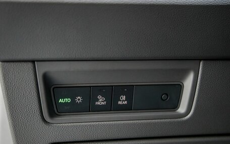 Volkswagen Touareg III, 2019 год, 4 598 000 рублей, 17 фотография