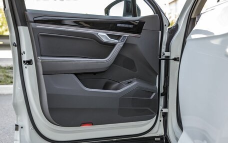 Volkswagen Touareg III, 2019 год, 4 598 000 рублей, 29 фотография