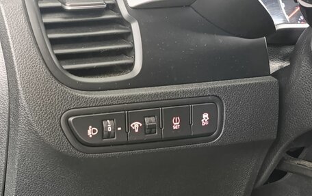 KIA Rio IV, 2018 год, 1 550 000 рублей, 9 фотография