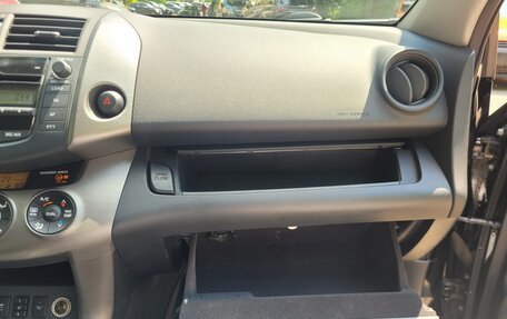 Toyota RAV4, 2011 год, 1 480 000 рублей, 22 фотография