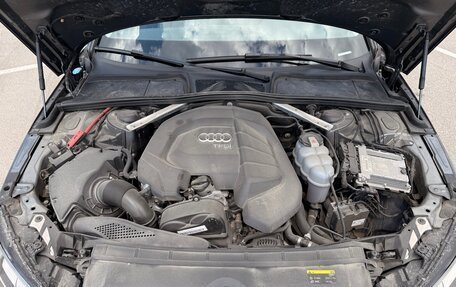 Audi A4, 2019 год, 2 290 000 рублей, 40 фотография