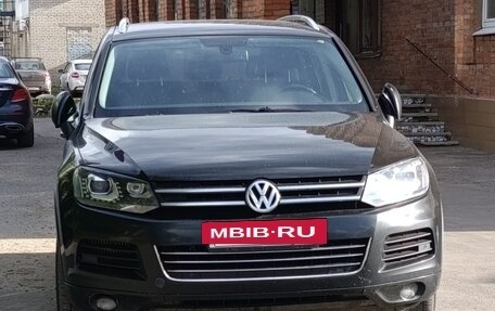 Volkswagen Touareg III, 2012 год, 1 990 000 рублей, 7 фотография