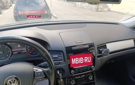 Volkswagen Touareg III, 2012 год, 1 990 000 рублей, 6 фотография