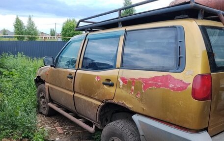 Nissan Terrano II рестайлинг, 1996 год, 150 000 рублей, 2 фотография