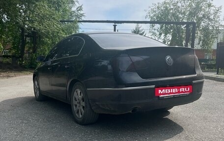 Volkswagen Passat B6, 2007 год, 450 000 рублей, 3 фотография