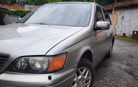 Toyota Vista V30, 1998 год, 520 000 рублей, 2 фотография
