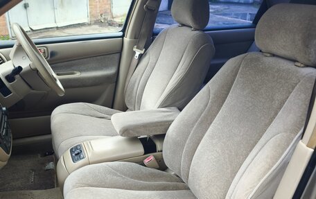 Toyota Vista V30, 1998 год, 520 000 рублей, 10 фотография