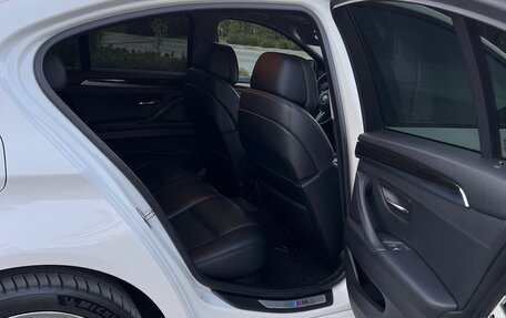 BMW 5 серия, 2012 год, 2 850 000 рублей, 9 фотография