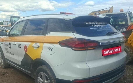 Geely Atlas, 2023 год, 1 315 000 рублей, 3 фотография