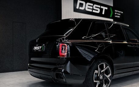 Rolls-Royce Cullinan, 2025 год, 58 000 000 рублей, 5 фотография