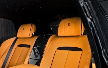 Rolls-Royce Cullinan, 2025 год, 58 000 000 рублей, 18 фотография
