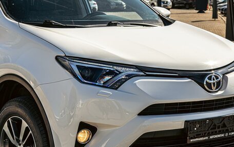 Toyota RAV4, 2019 год, 2 155 000 рублей, 9 фотография