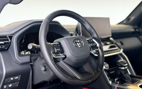 Toyota Land Cruiser, 2026 год, 16 300 000 рублей, 9 фотография