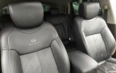 Infiniti FX II, 2010 год, 1 700 000 рублей, 22 фотография